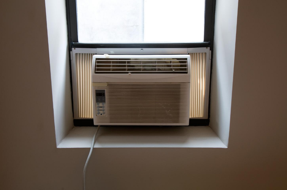 Quietest Window Air Conditioner Reviews 2022 Guide Quiet Home Lab